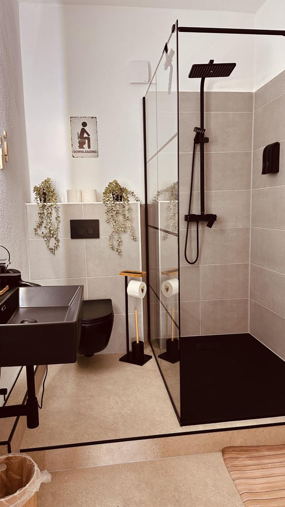 Apartment Mit Netflix - Parken - Kueche - Bad Weiden in der Oberpfalz Exterior photo
