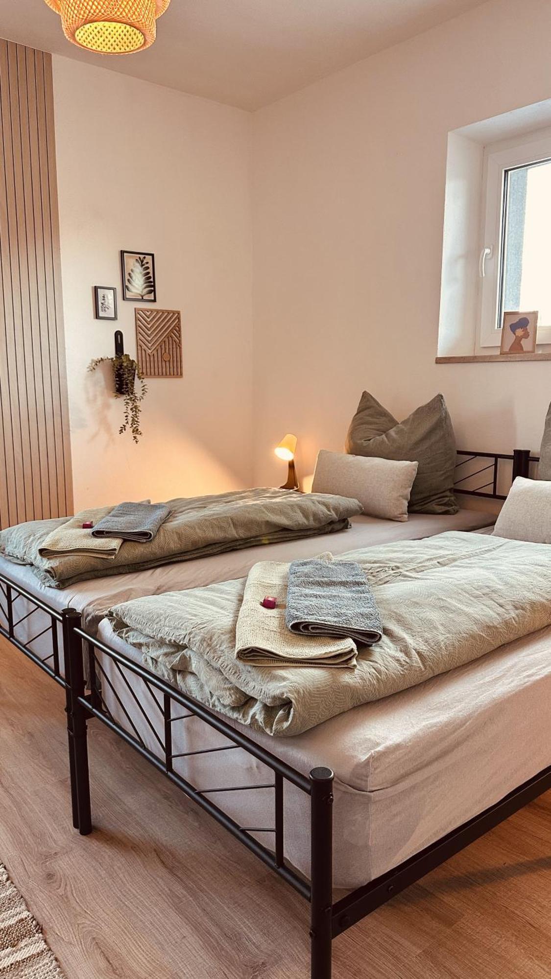 Apartment Mit Netflix - Parken - Kueche - Bad Weiden in der Oberpfalz Exterior photo